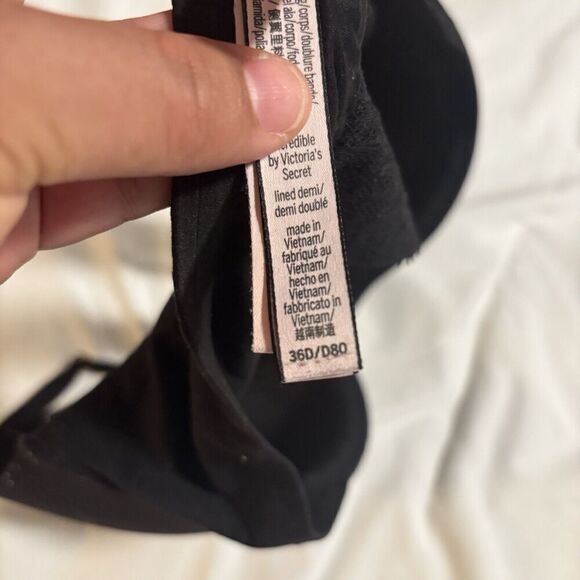 Victoria Secret Women's Bra Incredible 36D Classic Elegant Racerback Underwire - Picture 3 of 9